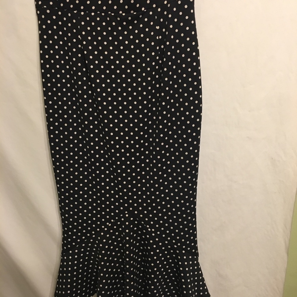 Skirt - Picture 4 of 5